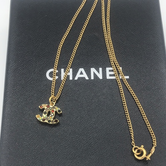 Chanel CC Coco Logo Rhinestone Crystal Necklace - Picture 4 of 16